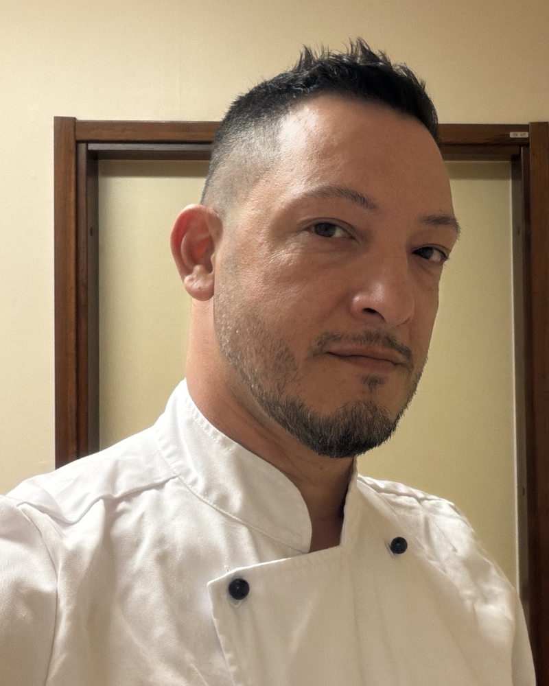 Paul Williams Souza, grundare av Senior Fine Dining Academy